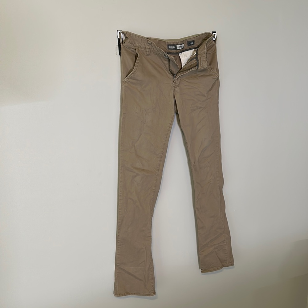 Buckle Jake Straight Khakis